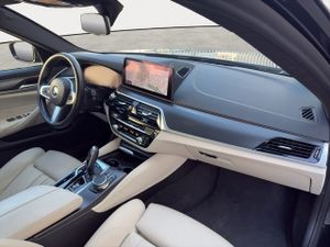BMW Serie 5 520d xdrive 140 kw (190 cv)  2021 Diésel - Foto 15
