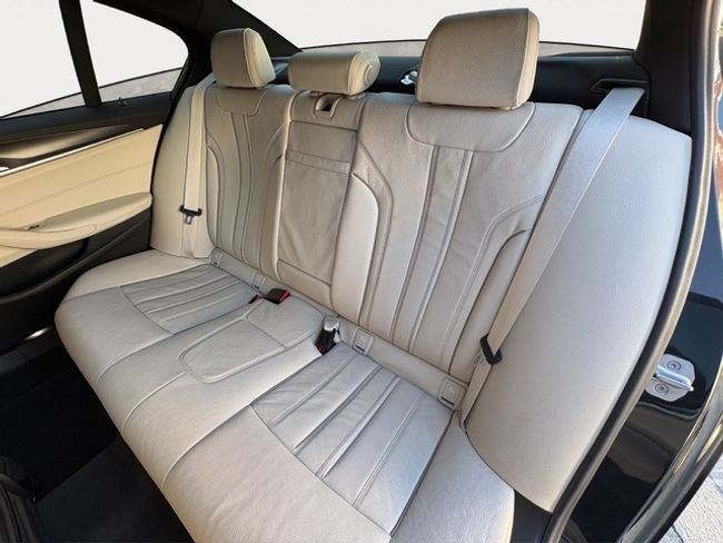 BMW Serie 5 520d xdrive 140 kw (190 cv)