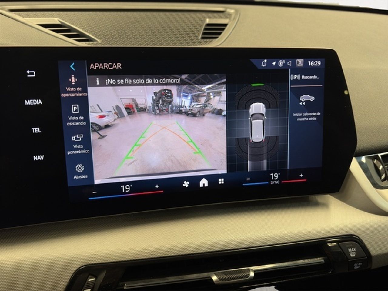 BMW X1 sdrive18d 110 kw (150 cv)  2024 Diésel - Foto 16