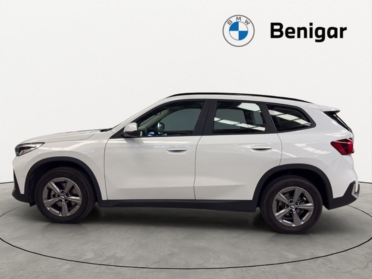 BMW X1 sdrive18d 110 kw (150 cv)  2024 Diésel - Foto 4