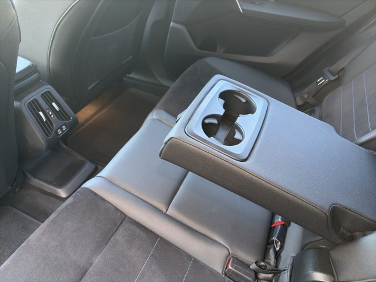BMW X1 xdrive25e 180 kw (245 cv)  2023 Híbrido (Gasolina) - Foto 12