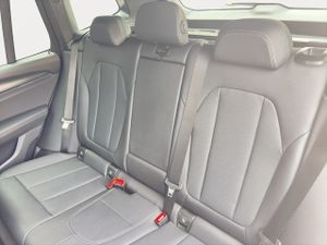 BMW X3 xdrive20d xline 140 kw (190 cv)  2023 Diésel - Foto 17