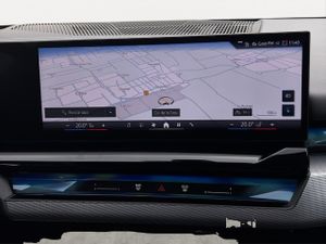 BMW i5 edrive40 250 kw (340 cv)  2025 Eléctrico - Foto 27