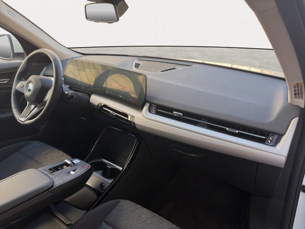 BMW iX2 edrive20 150 kw (204 cv)  2026 Eléctrico - Foto 9