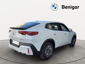 BMW iX2 edrive20 150 kw (204 cv)  2026 Eléctrico - Foto 7