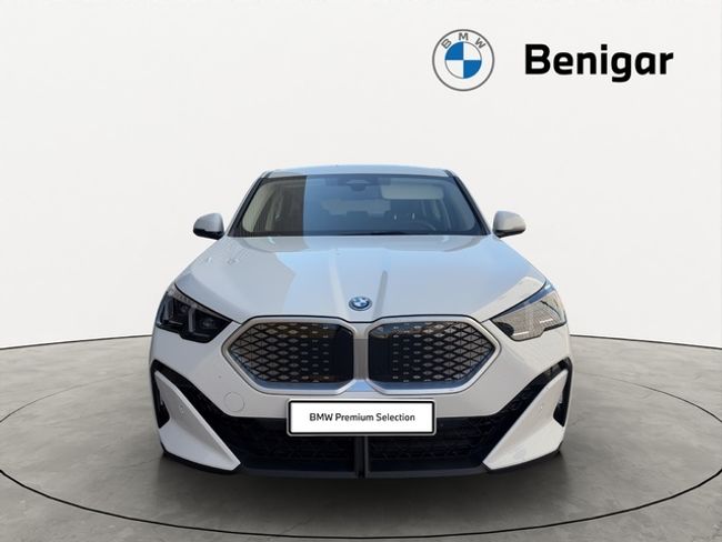 BMW iX2 edrive20 150 kw (204 cv)