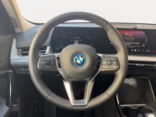 BMW iX2 edrive20 150 kw (204 cv)