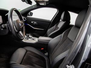 BMW Serie 3 320d 140 kw (190 cv)  2022 Diésel - Foto 27