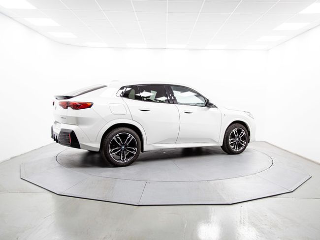 BMW X2 sdrive18d 110 kw (150 cv)