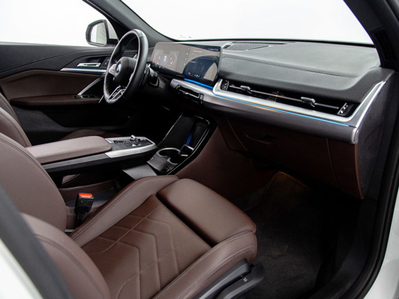 BMW X2 sdrive18d 110 kw (150 cv)  2025 Diésel - Foto 9