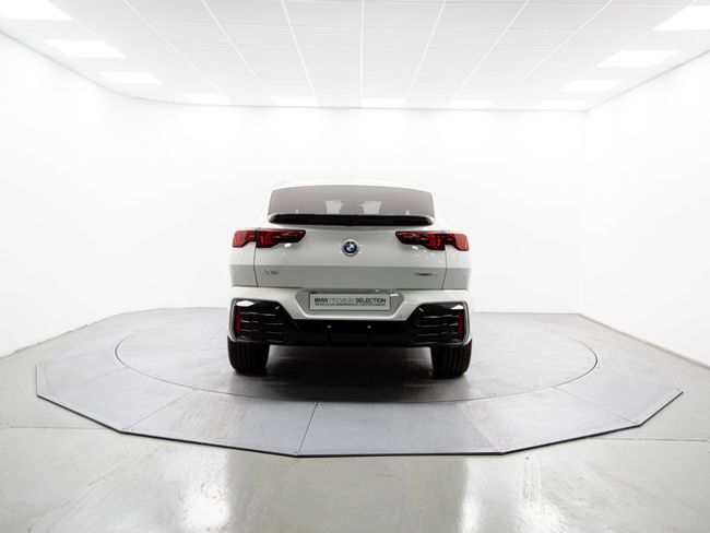 BMW X2 sdrive18d 110 kw (150 cv)