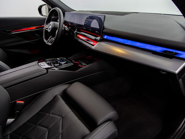 BMW Serie 5 530e 220 kw (299 cv)