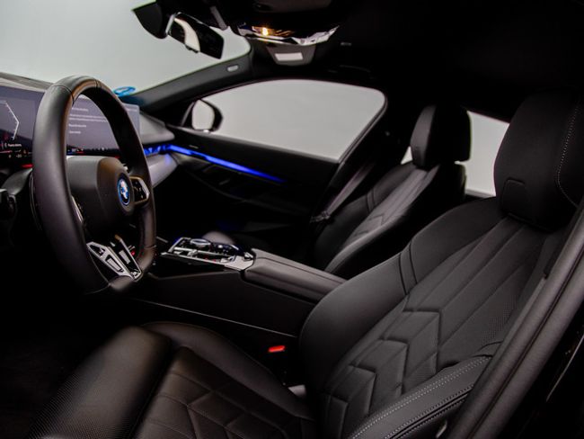 BMW Serie 5 530e 220 kw (299 cv)
