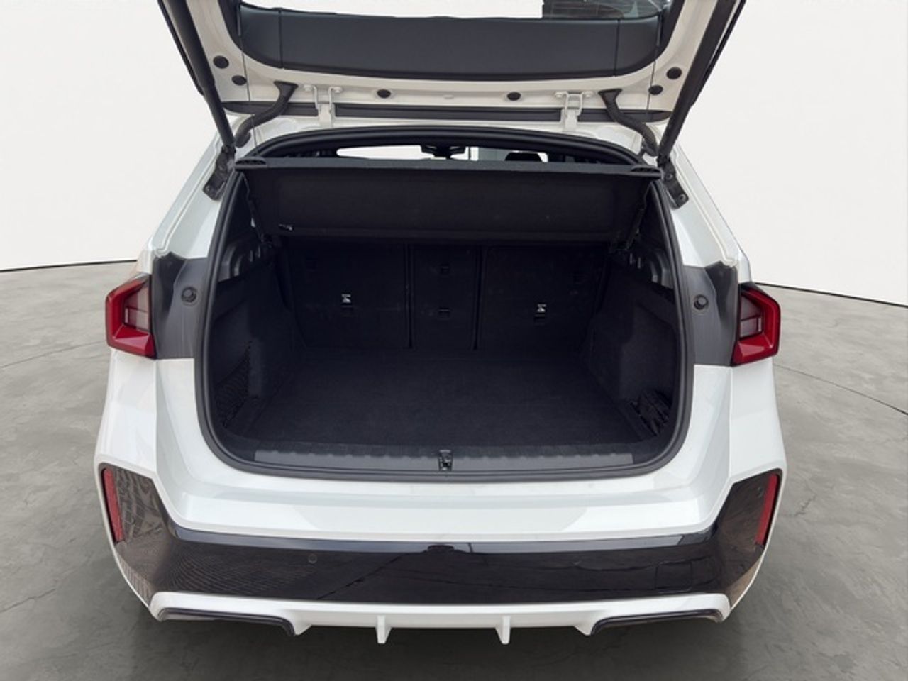 BMW X1 sdrive18d 110 kw (150 cv)  2025 Diésel - Foto 13