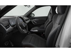 BMW X1 sdrive18d 110 kw (150 cv)  2025 Diésel - Foto 5