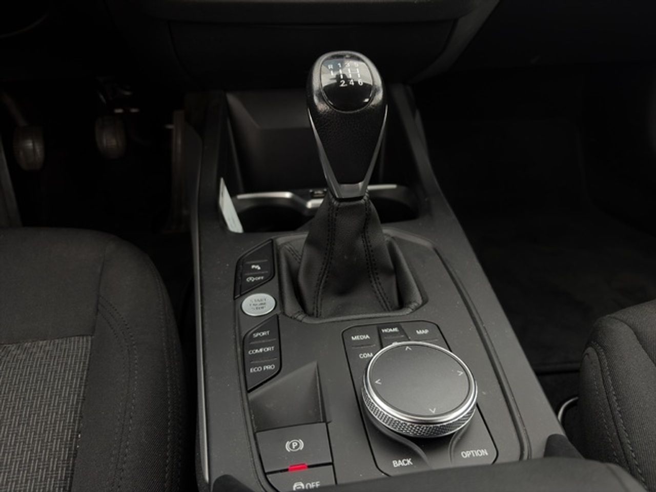 BMW Serie 1 116d 85 kw (116 cv)  2024 Diésel - Foto 13