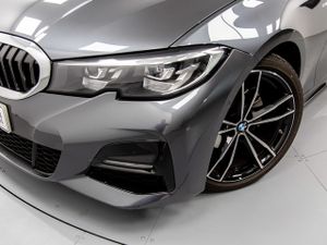BMW Serie 3 320d 140 kw (190 cv)  2022 Diésel - Foto 11