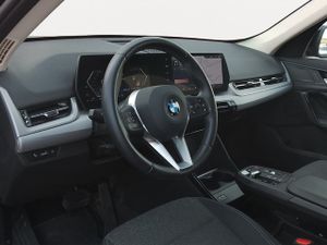 BMW X1 sdrive18d 110 kw (150 cv)  2024 Diésel - Foto 21