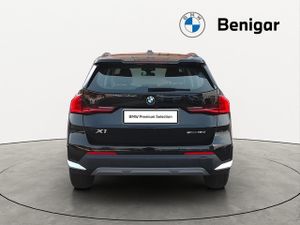 BMW X1 sdrive18d 110 kw (150 cv)  2024 Diésel - Foto 9