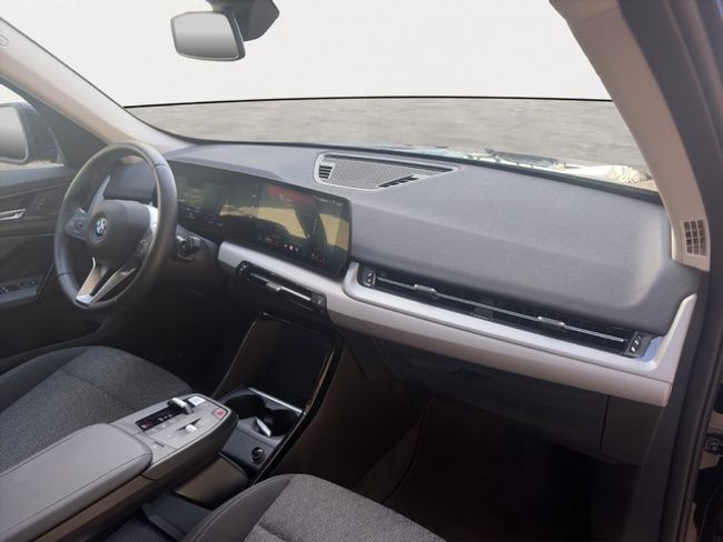 BMW iX1 edrive20 150 kw (204 cv)