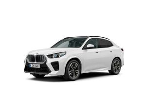BMW iX2 edrive20 150 kw (204 cv)  2026 Eléctrico - Foto 2