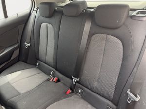 BMW Serie 1 118i 103 kw (140 cv)  2023 Gasolina - Foto 17