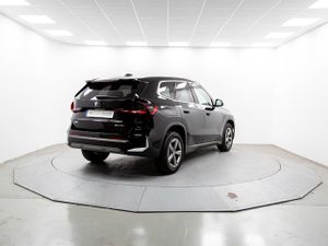 BMW X1 sdrive18d 110 kw (150 cv)  2023 Diésel - Foto 7