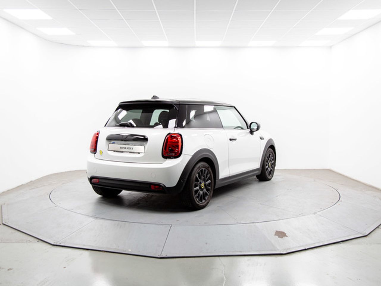 MINI Cooper se 135 kw (184 cv)  2023 Eléctrico - Foto 5