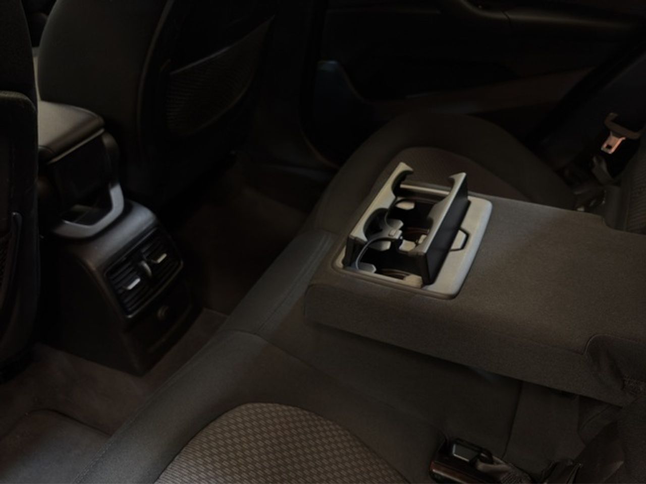 BMW X1 sdrive18d 110 kw (150 cv)  2017 Diésel - Foto 12