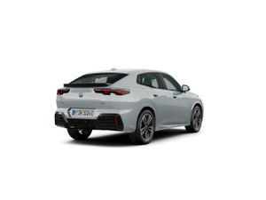BMW iX2 edrive20 150 kw (204 cv)  2026 Eléctrico - Foto 21