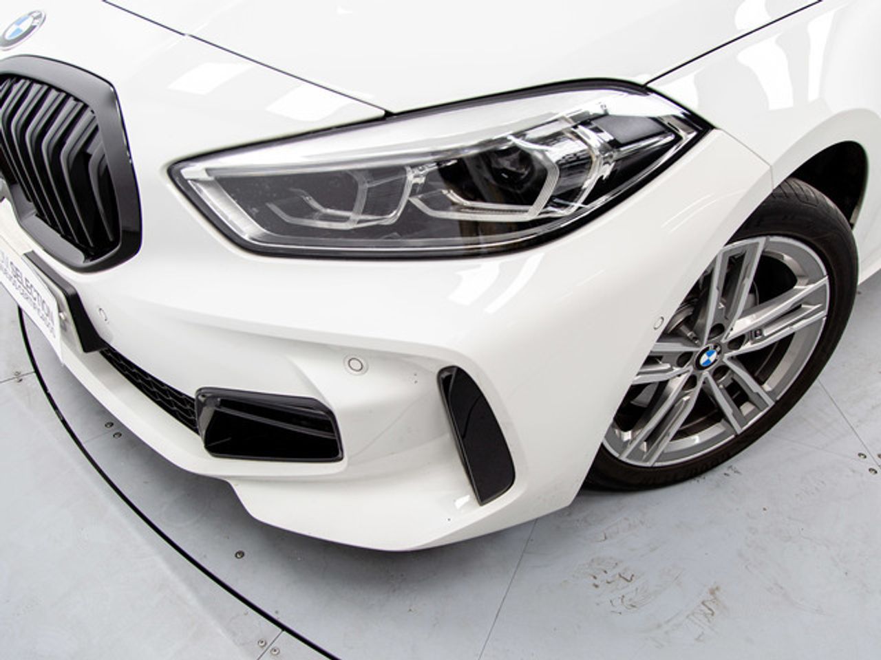 BMW Serie 1 118d business 110 kw (150 cv)  2022 Diésel - Foto 7