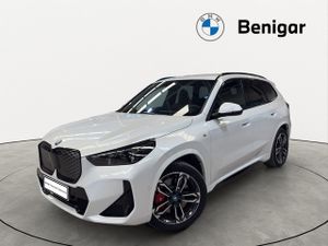 BMW iX1 xdrive30 230 kw (313 cv)  2026 Eléctrico - Foto 2
