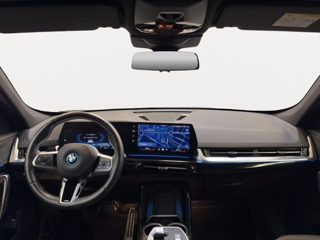 BMW iX1 xdrive30 230 kw (313 cv)