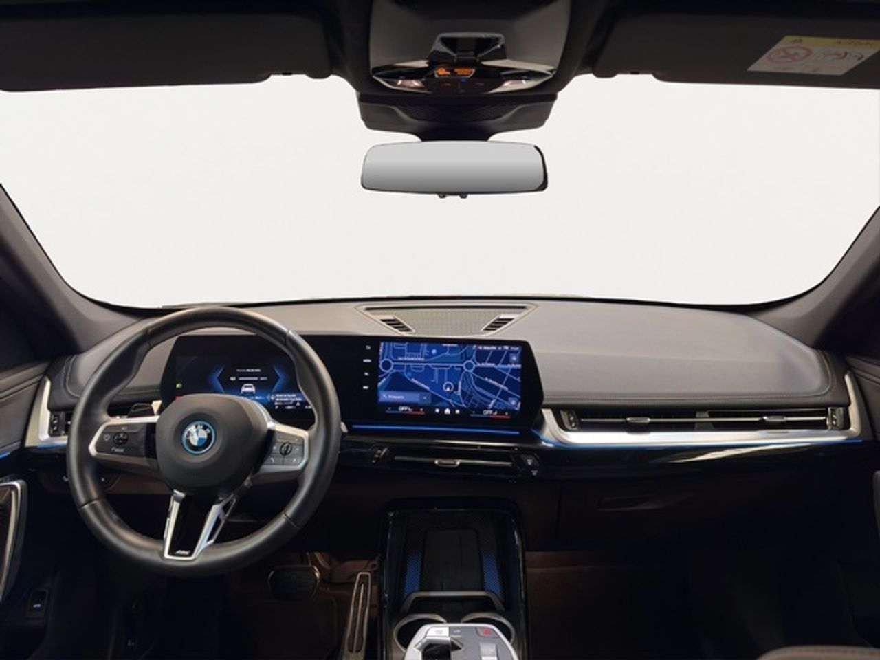 BMW iX1 xdrive30 230 kw (313 cv)  2026 Eléctrico - Foto 8