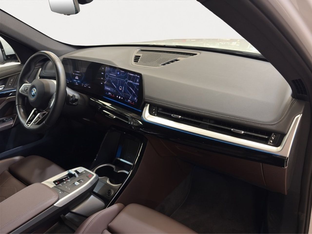 BMW iX1 xdrive30 230 kw (313 cv)  2026 Eléctrico - Foto 9