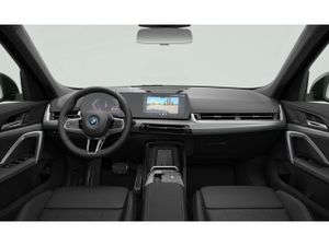 BMW iX1 edrive20 150 kw (204 cv)  2026 Eléctrico - Foto 7