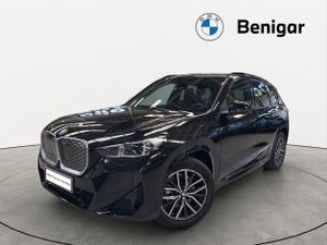 BMW iX1 edrive20 150 kw (204 cv)  2025 Eléctrico - Foto 2
