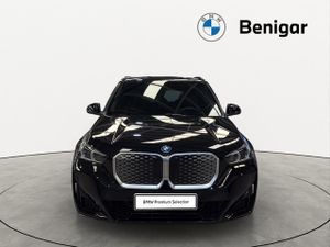BMW iX1 edrive20 150 kw (204 cv)  2025 Eléctrico - Foto 3