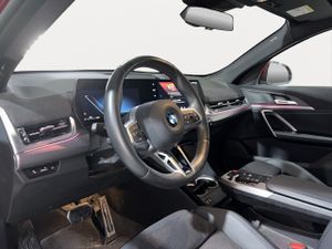 BMW X2 sdrive18d 110 kw (150 cv)  2025 Diésel - Foto 21