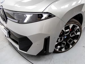 BMW iX3 50 xdrive 345 kw (469 cv)  2026 Eléctrico - Foto 11