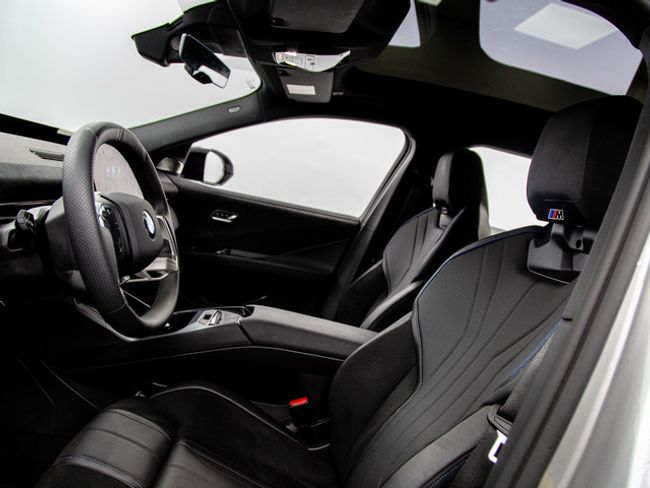 BMW iX3 50 xdrive 345 kw (469 cv)