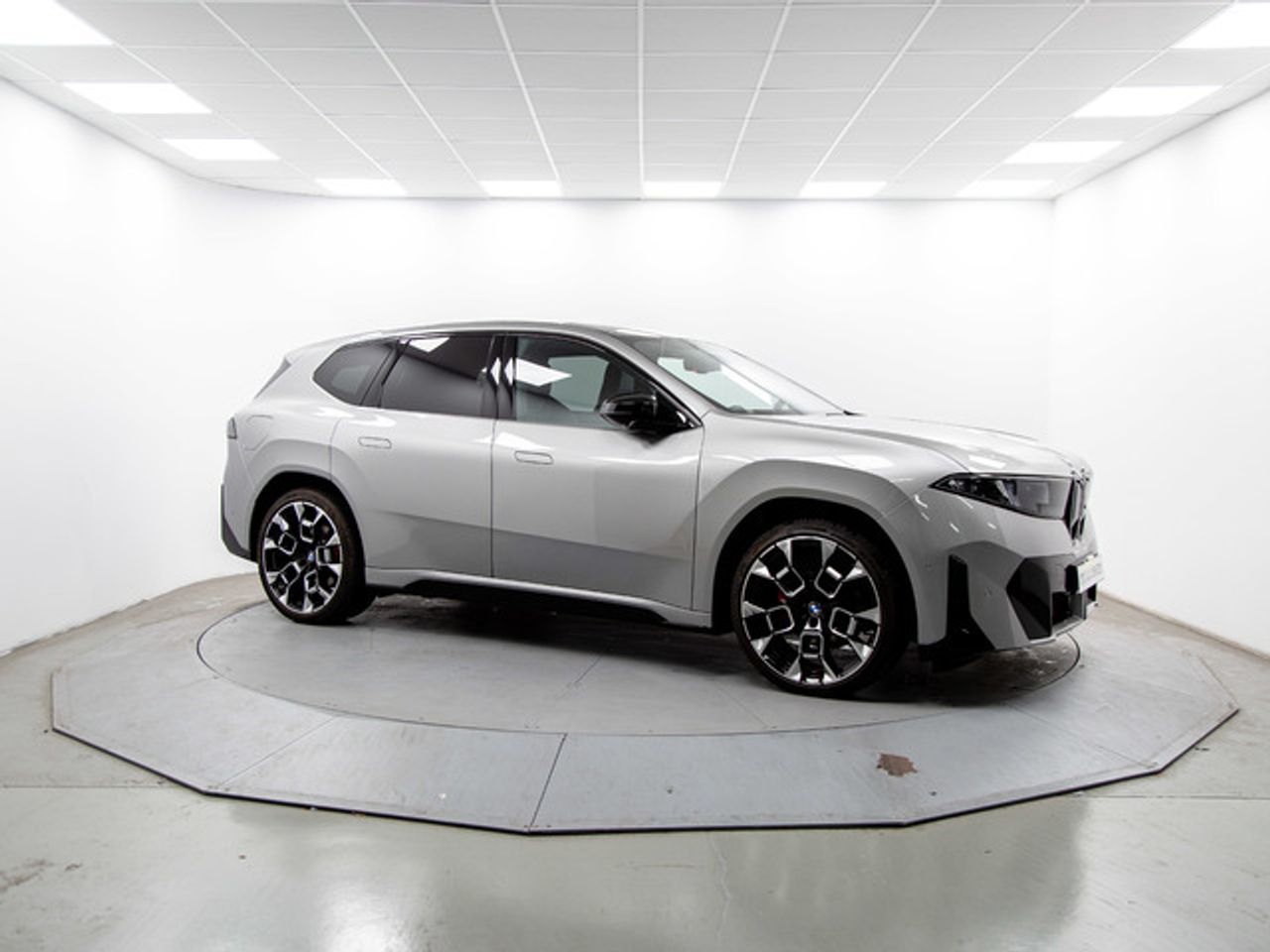 BMW iX3 50 xdrive 345 kw (469 cv)  2026 Eléctrico - Foto 14