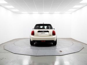 MINI Cooper 100 kw (136 cv)  2020 Gasolina - Foto 9