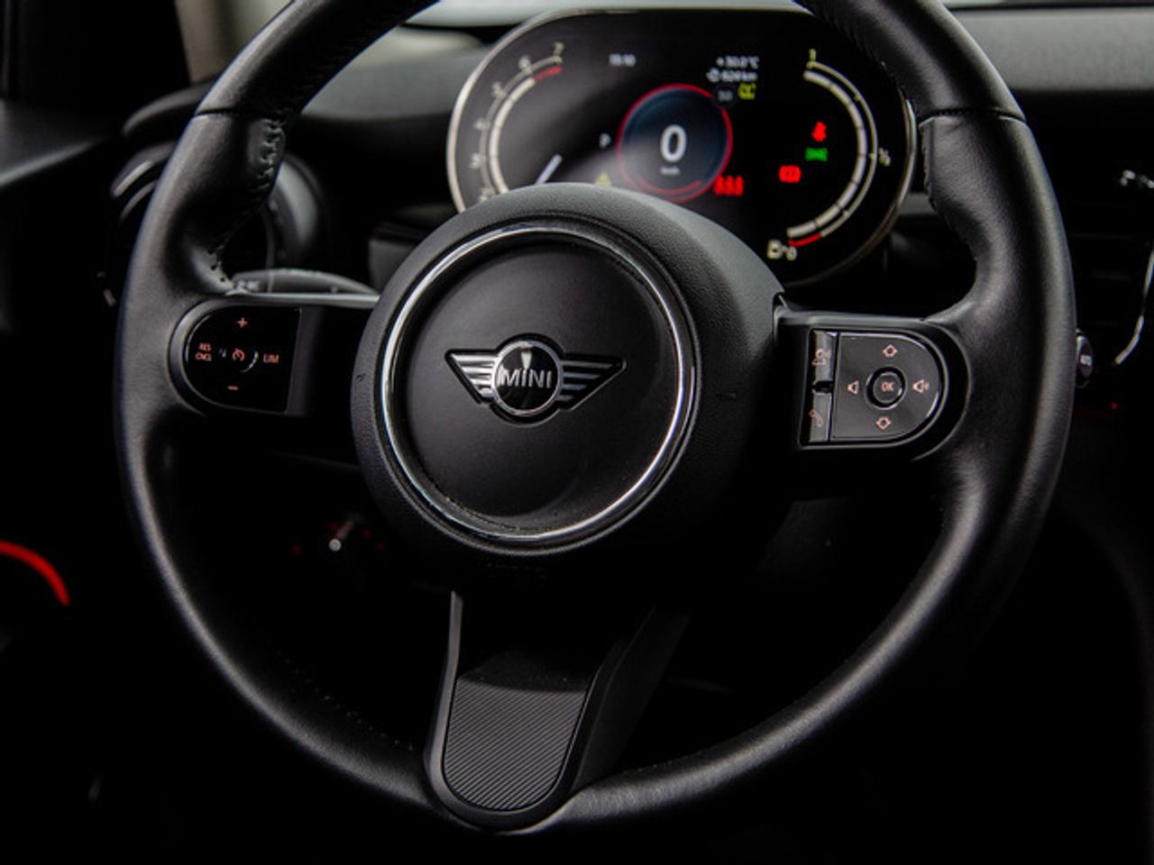 MINI Cooper 100 kw (136 cv)  2024 Gasolina - Foto 16