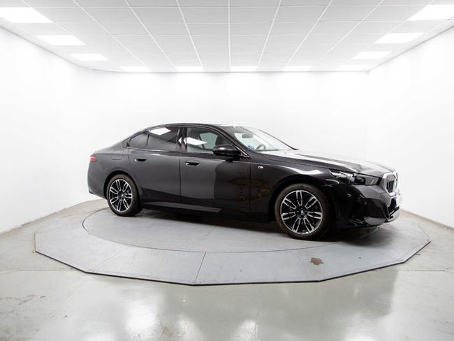 BMW i5 xdrive40 290 kw (394 cv)