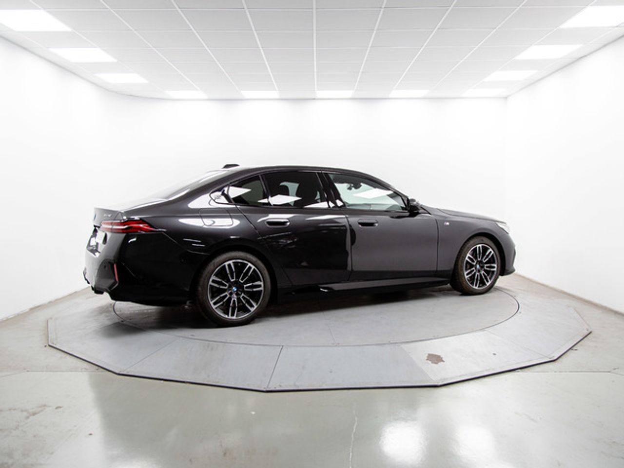 BMW i5 xdrive40 290 kw (394 cv)  2025 Eléctrico - Foto 12