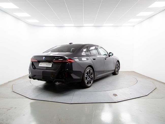 BMW i5 xdrive40 290 kw (394 cv)
