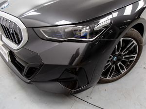 BMW i5 xdrive40 290 kw (394 cv)  2025 Eléctrico - Foto 11