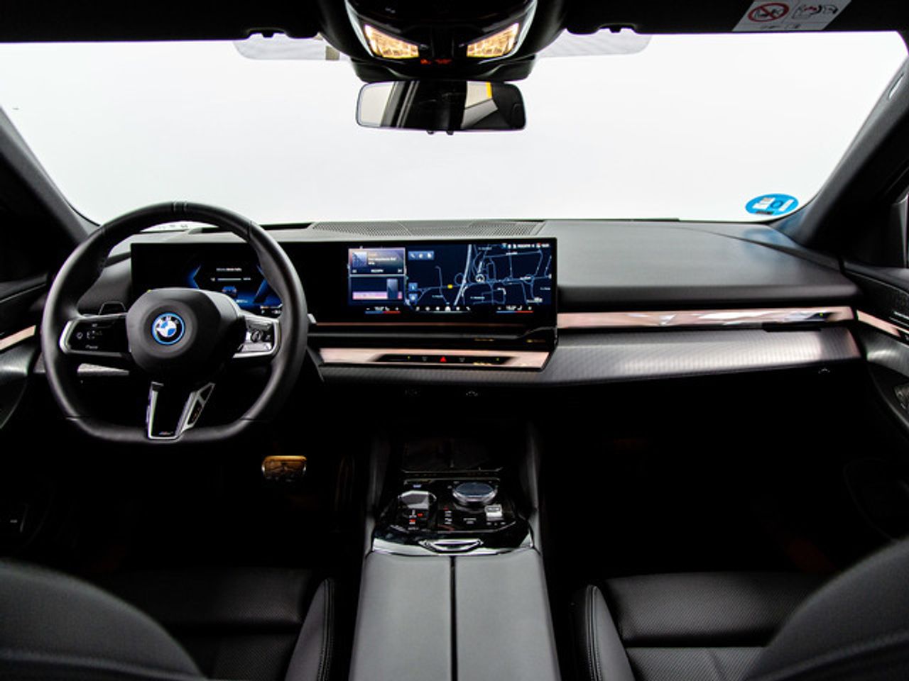BMW i5 xdrive40 290 kw (394 cv)  2025 Eléctrico - Foto 8