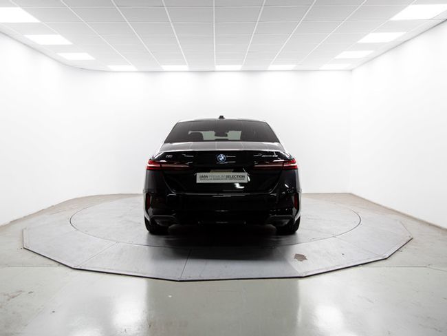BMW i5 xdrive40 290 kw (394 cv)